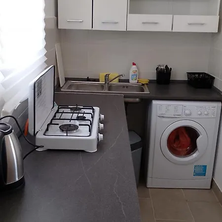 Vizparti Apartment