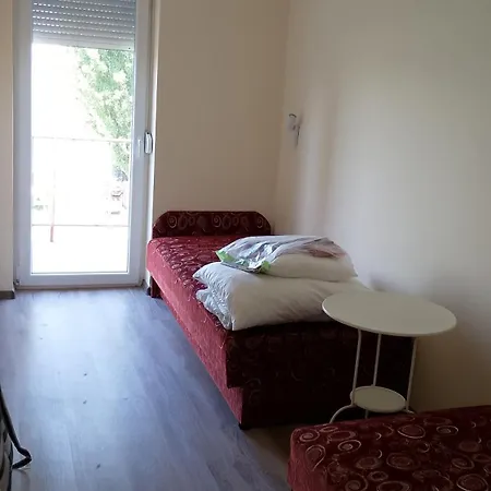 Vizparti Apartment